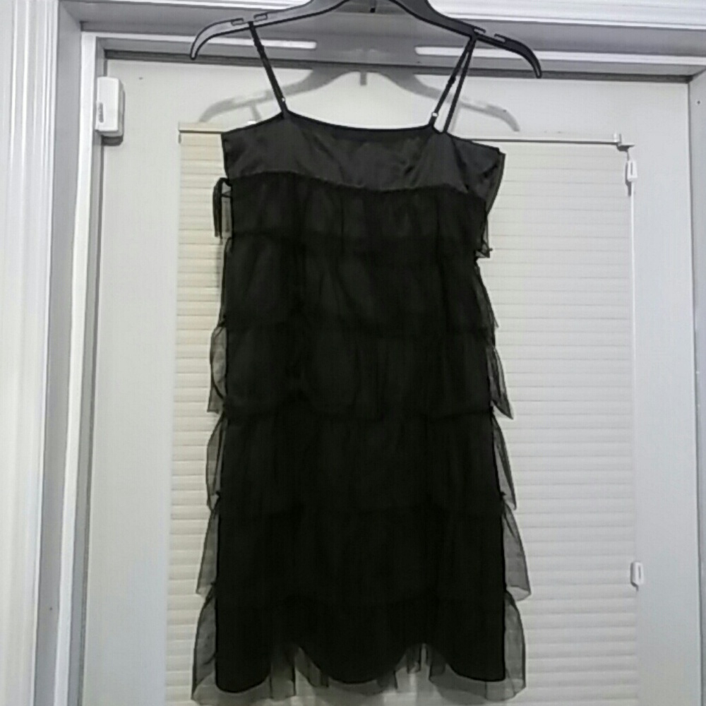 Girls black layered tulle party dress size L